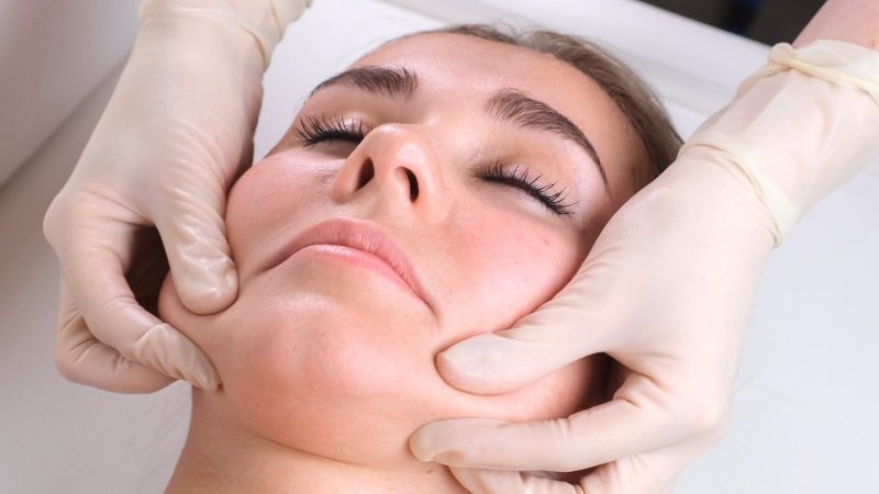 Tips for Navigating Chemical Peel Treatments
